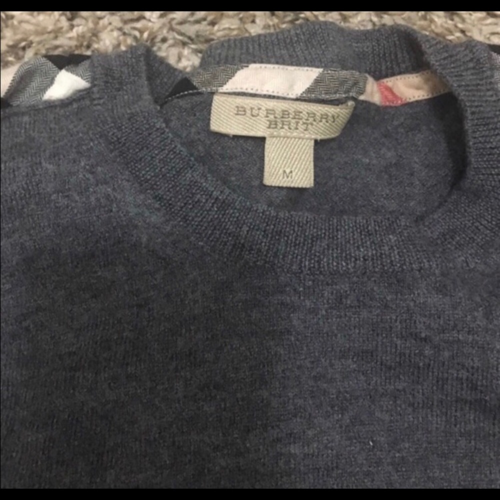 Burberry wool sweater